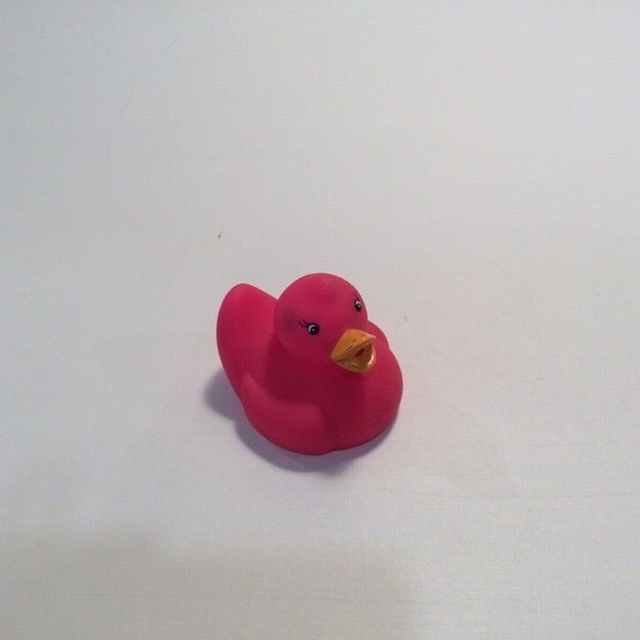 Ladies Pajamas Bundle Tshirt Shorts Pillow Shams Home Size Large Tee Women PJS - Picture 7 of 8